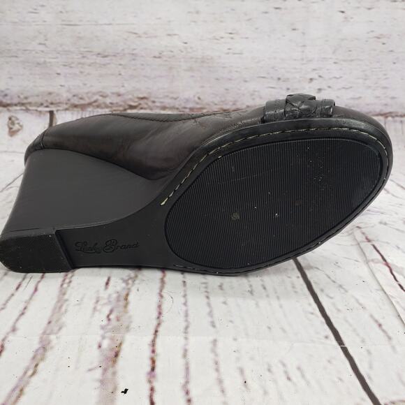 Lucky Brand  Women's Black Leather Wedge Pump Shoes Size 9.5M - Picture 10 of 16